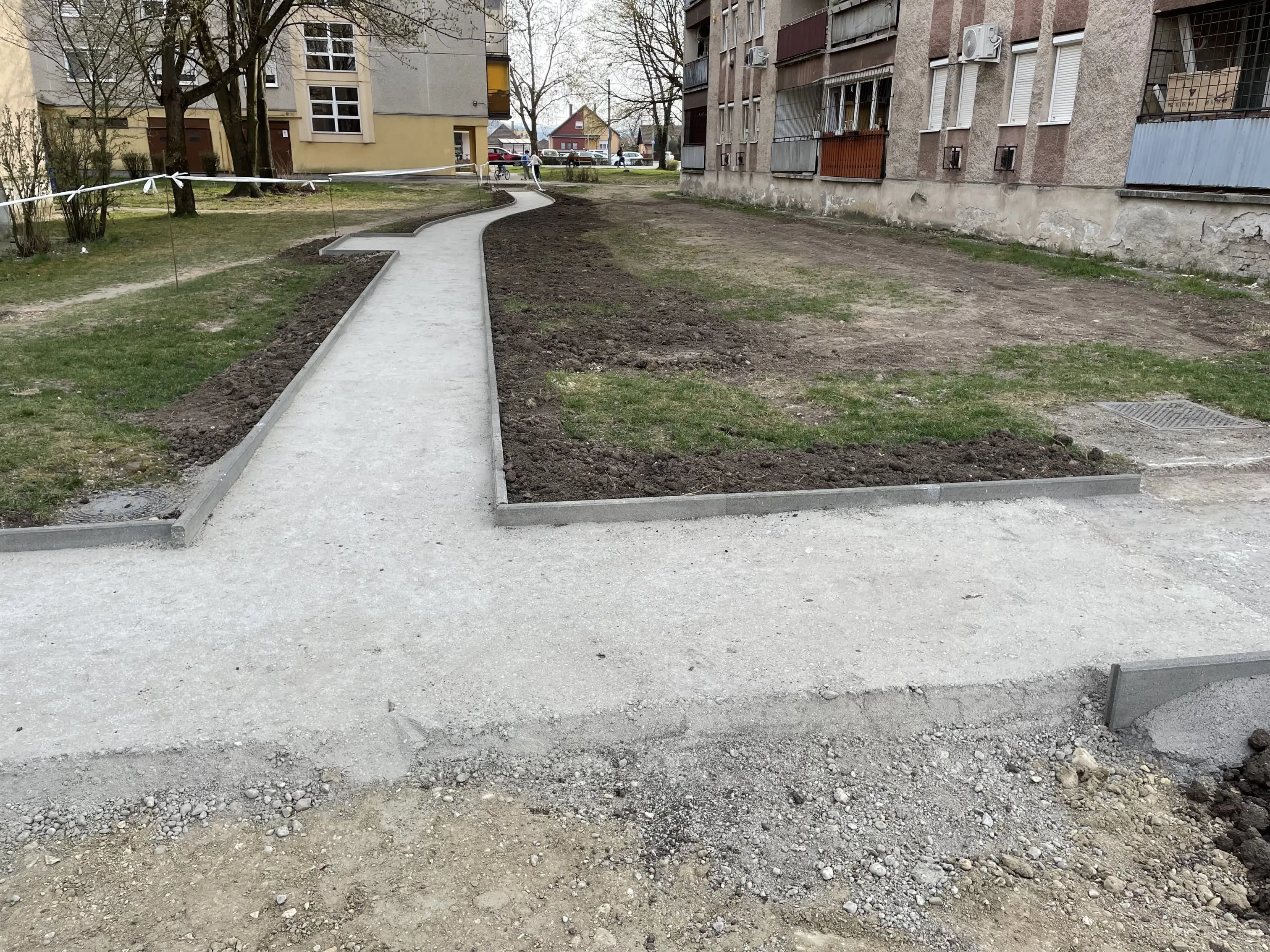 Közösségi infrastruktúra és okos települési fejlesztések Sajószentpéter városban