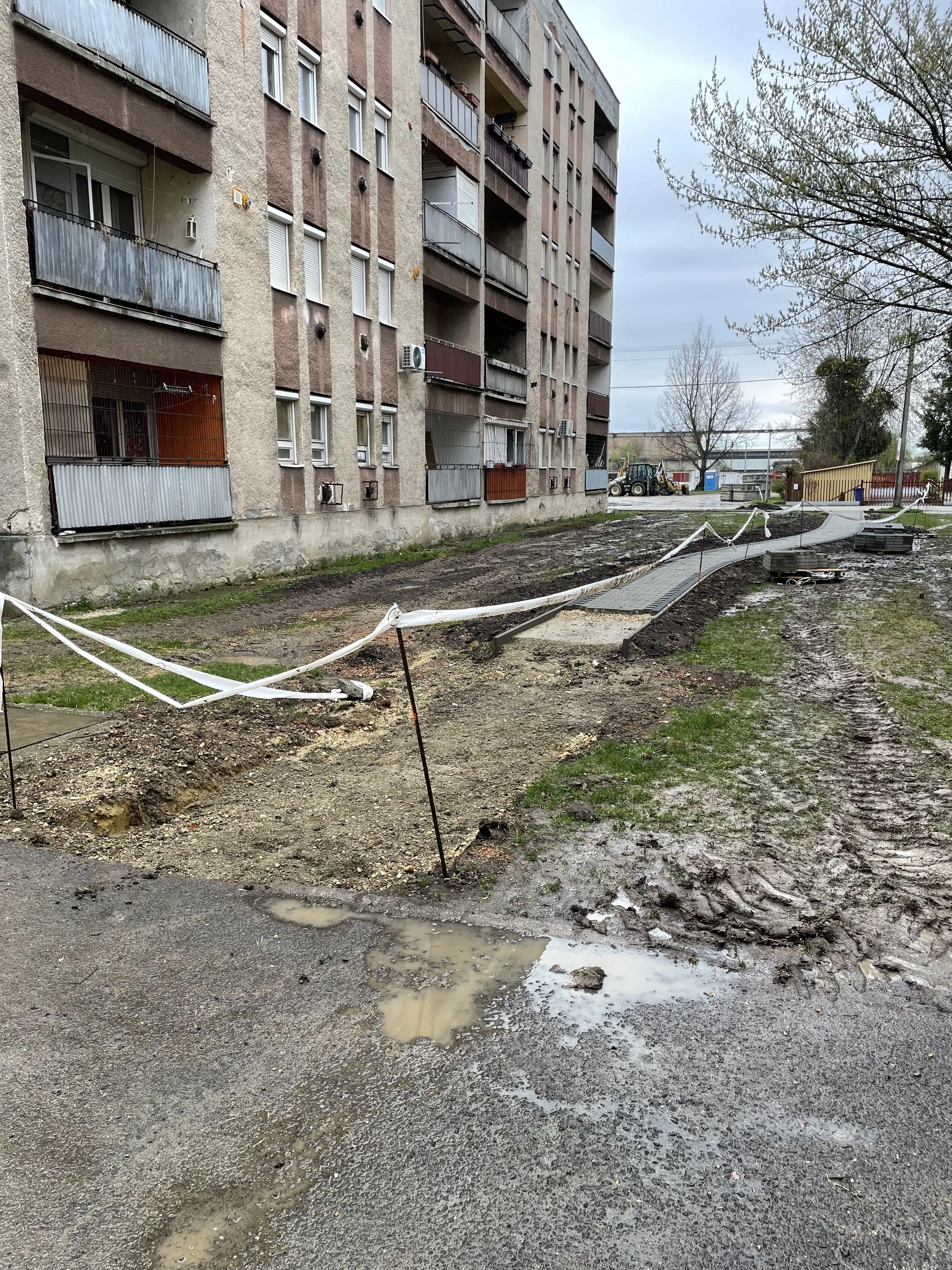 Közösségi infrastruktúra és okos települési fejlesztések Sajószentpéter városban
